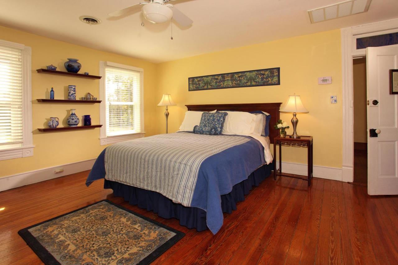 The Inn At Tabbs Creek Port Haywood Bagian luar foto